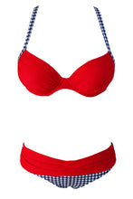 Laden Sie das Bild in den Galerie-Viewer, Sexy rotes gepolstertes Push-up-Bikini-Set mit Raffung
