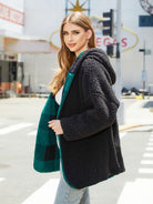 69505453365944bb9a3d7c42ee4afb06-Max