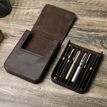 Laden Sie das Bild in den Galerie-Viewer, Handmade Leather Fountain Pen Case

