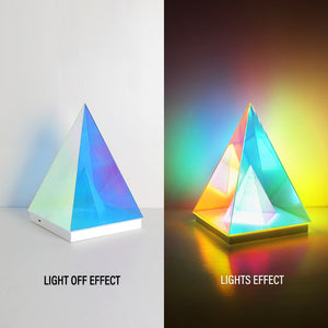 Acryl-LED-Pyramiden-Nachtlicht mit Fernbedienung
