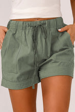 Load image into Gallery viewer, Strive Pocketed Tencel Shorts
