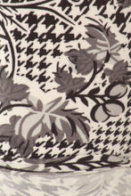 Cargue la imagen en el visor de la galería, Floral With Hounds Tooth Printed Knit Legging - www.novixan.com

