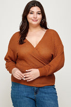 Cargue la imagen en el visor de la galería, Plus Size Textured Waffle Sweater Knit Top - www.novixan.com
