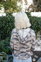 Cargue la imagen en el visor de la galería, Long Cuffed Sleeves Hooded Sweater - www.novixan.com
