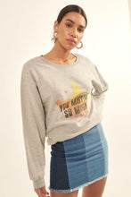 Laden Sie das Bild in den Galerie-Viewer, Multicolor Star French Terry Knit Graphic Sweatshirt - www.novixan.com
