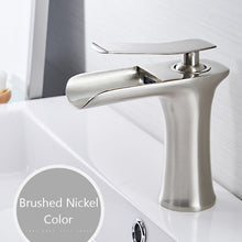 Laden Sie das Bild in den Galerie-Viewer, Waterfall Bathroom Basin Faucet Single handle Mixer Tap - www.novixan.com
