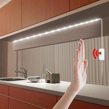 Laden Sie das Bild in den Galerie-Viewer, Bewegungssensor Smart Lamp Handscan LED-Nachtlicht

