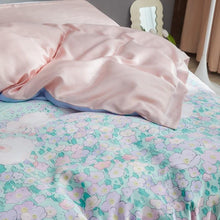 Laden Sie das Bild in den Galerie-Viewer, Floral Printed Chic Duvet Cover Bedding Set - www.novixan.com
