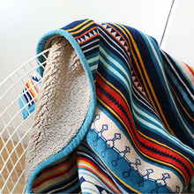 Cargue la imagen en el visor de la galería, Super Soft Retro Flannel Fleece Bohemian Couch Throw Blanket - www.novixan.com
