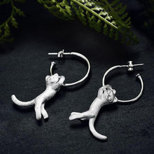 Laden Sie das Bild in den Galerie-Viewer, Handmade Fine Silver Kung Fu Cat Drop Earrings - www.novixan.com
