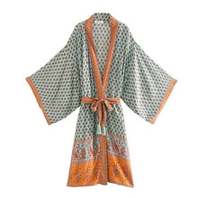 Cargue la imagen en el visor de la galería, Oversized Beach Kimono With Sashes Bohemian Cover-Up - www.novixan.com
