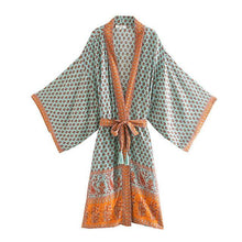 Cargue la imagen en el visor de la galería, Oversized Beach Kimono With Sashes Bohemian Cover-Up - www.novixan.com

