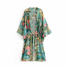 Laden Sie das Bild in den Galerie-Viewer, Bohemian Vintage Beach Kimono Swimwear Sashes Floral Cover-Up - www.novixan.com
