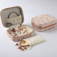 Laden Sie das Bild in den Galerie-Viewer, Women&#39;s Mini Jewelry Leather Organizer - www.novixan.com
