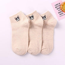 Laden Sie das Bild in den Galerie-Viewer, Ladies Comfortable Cotton Crew Socks 3 Pairs - www.novixan.com
