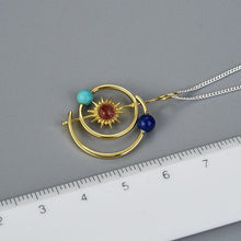 Laden Sie das Bild in den Galerie-Viewer, Handmade Fine Jewelry 18K Gold Solar System Pendant Without Chain - www.novixan.com
