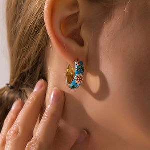 Flower Huggie Hoop Earrings - www.novixan.com