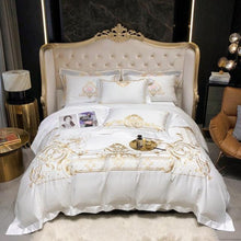 Laden Sie das Bild in den Galerie-Viewer, Egyptian Cotton Gold Embroidery Queen Super King Size Bedding Set - www.novixan.com

