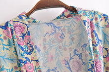 Laden Sie das Bild in den Galerie-Viewer, Women&#39;s Beach Kimono Floral Blouse Bikini Cover Up - www.novixan.com
