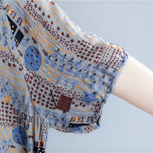 Laden Sie das Bild in den Galerie-Viewer, Women&#39;s Plus Size Cotton Korean Style T-Shirt - www.novixan.com
