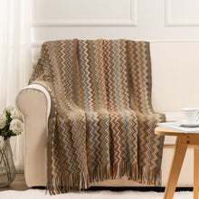 Laden Sie das Bild in den Galerie-Viewer, Super Soft Bohemia Knit Stripe Blanket - www.novixan.com
