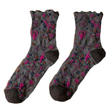 Laden Sie das Bild in den Galerie-Viewer, Long Floral Cotton Socks 3 Pairs - www.novixan.com
