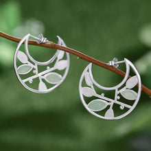 Laden Sie das Bild in den Galerie-Viewer, Natural Stone Handmade Spring in the Air Leaves Hoop Earrings - www.novixan.com
